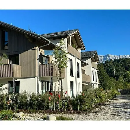 Pure Mountain Garden Holiday home *